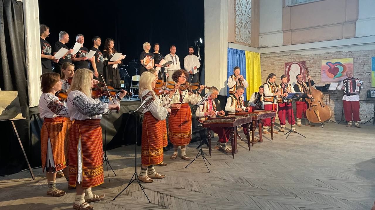 Мовчанням та музикою: у Коломиї вшанували пам'ять загиблих у ІІ Світовій та російсько-українській війні 7