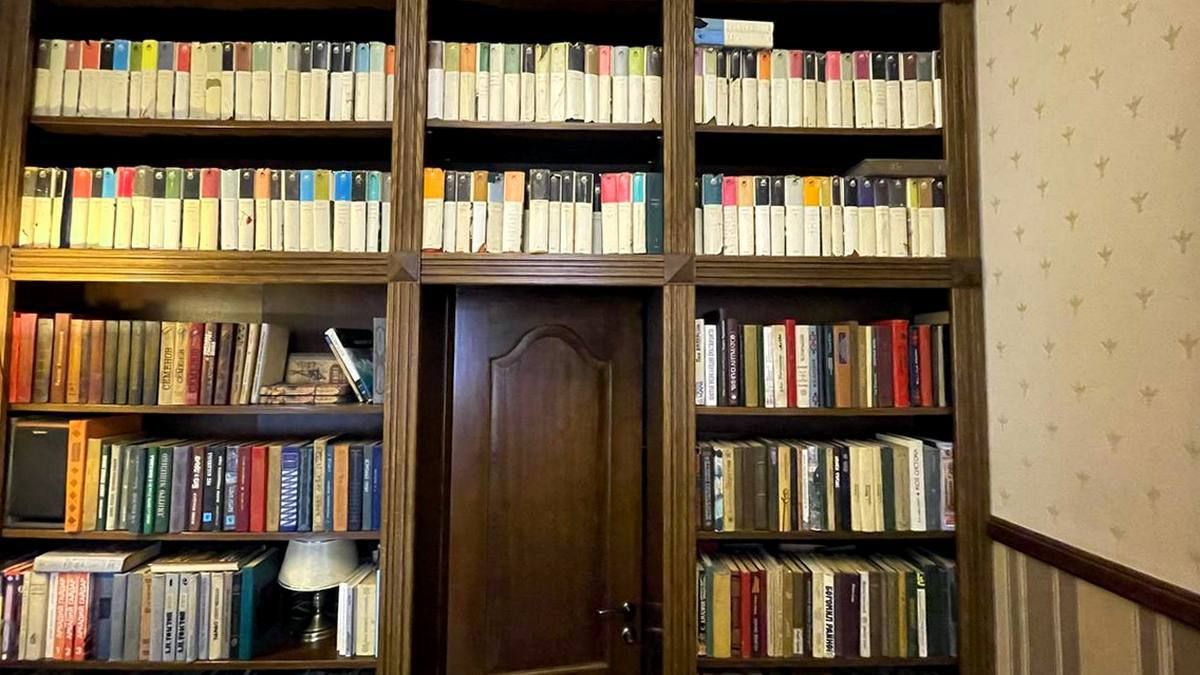 Бульвар з ароматом кави 2