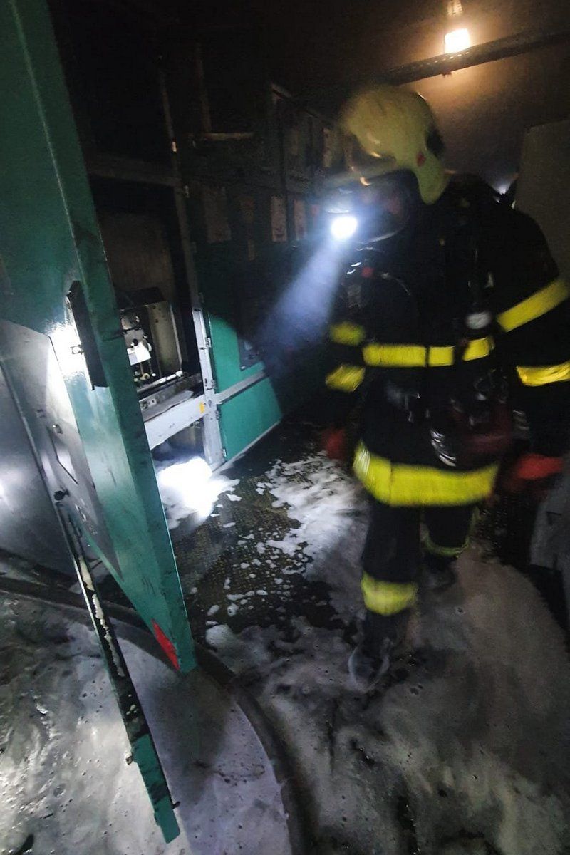 На Коломийщині горіла розподільча підстанція 4