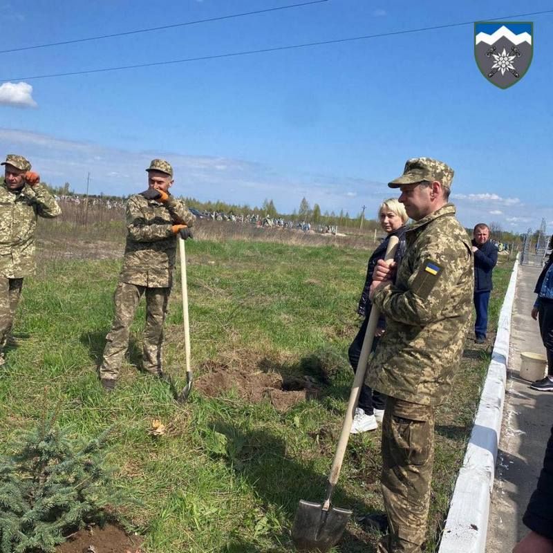 Алею пам'яті загиблих "едельвейсів" висадили на Житомирщині 1