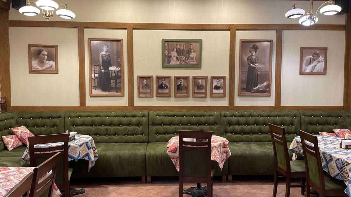 Бульвар з ароматом кави 13