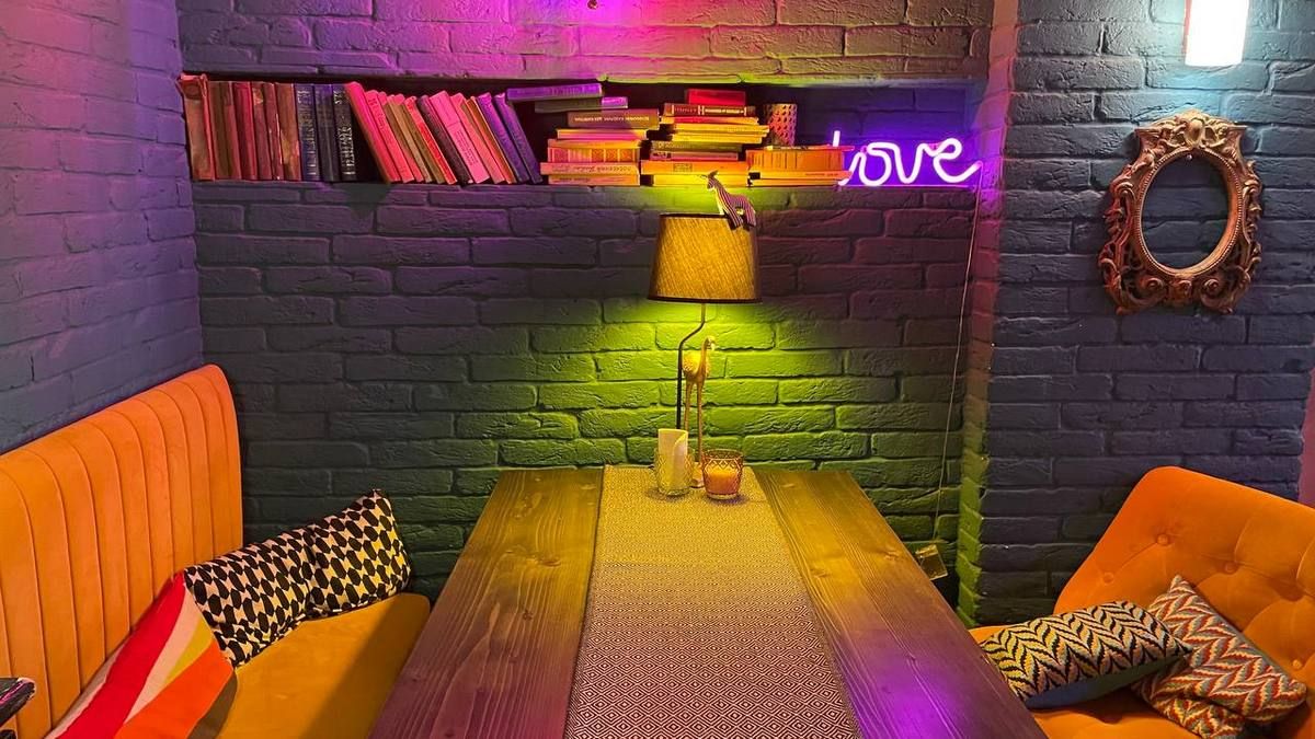 Бульвар з ароматом кави 16