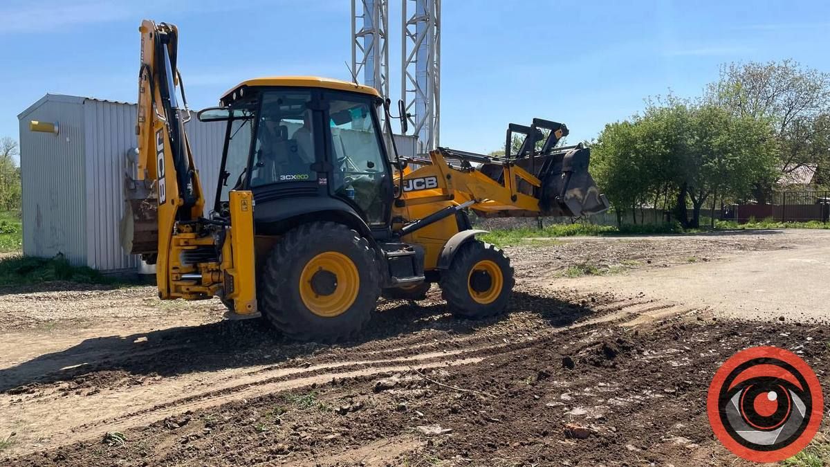 Впритул до міського озера розпочалися будівельні роботи 1