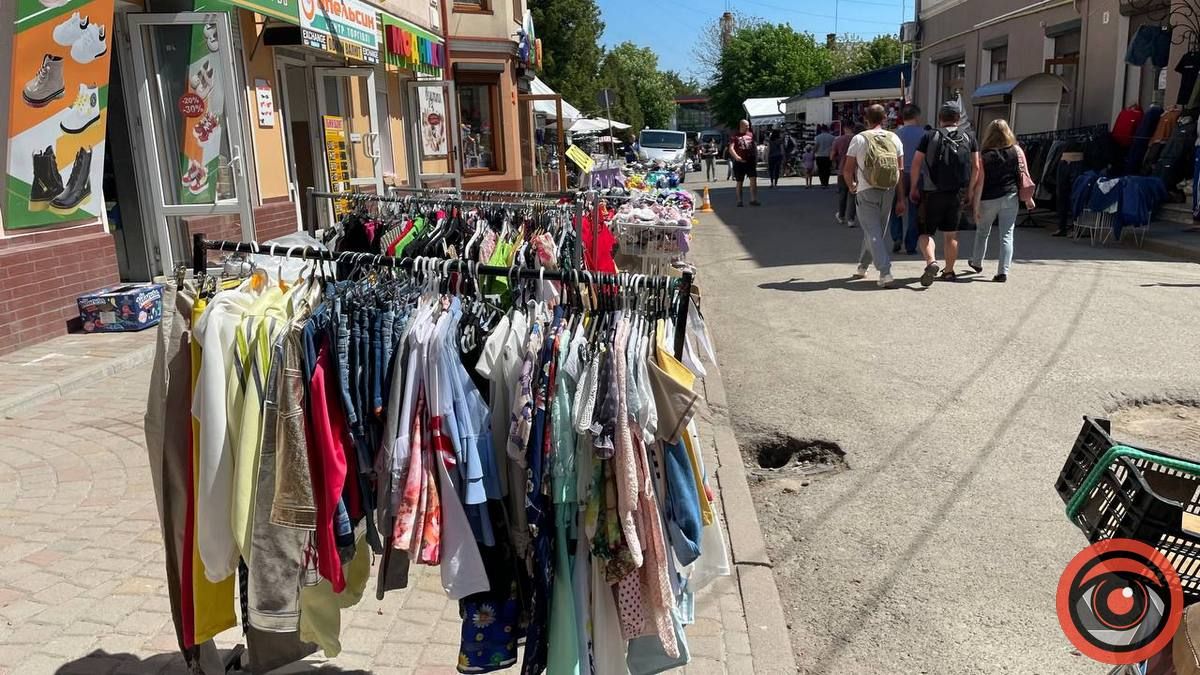 Недовго тішились: середмістя Коломиї знов помалу перетворюється на Шанхай 2