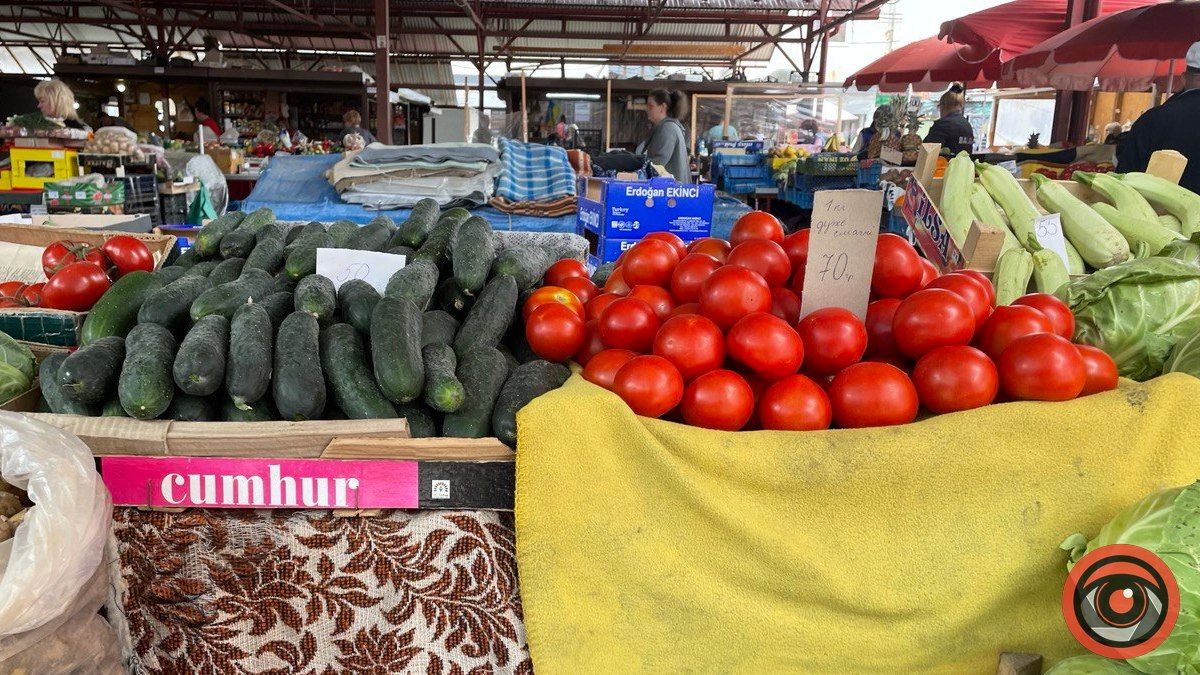 На базарі чи в супермаркеті: де у Коломиї дешевше купити овочі 3