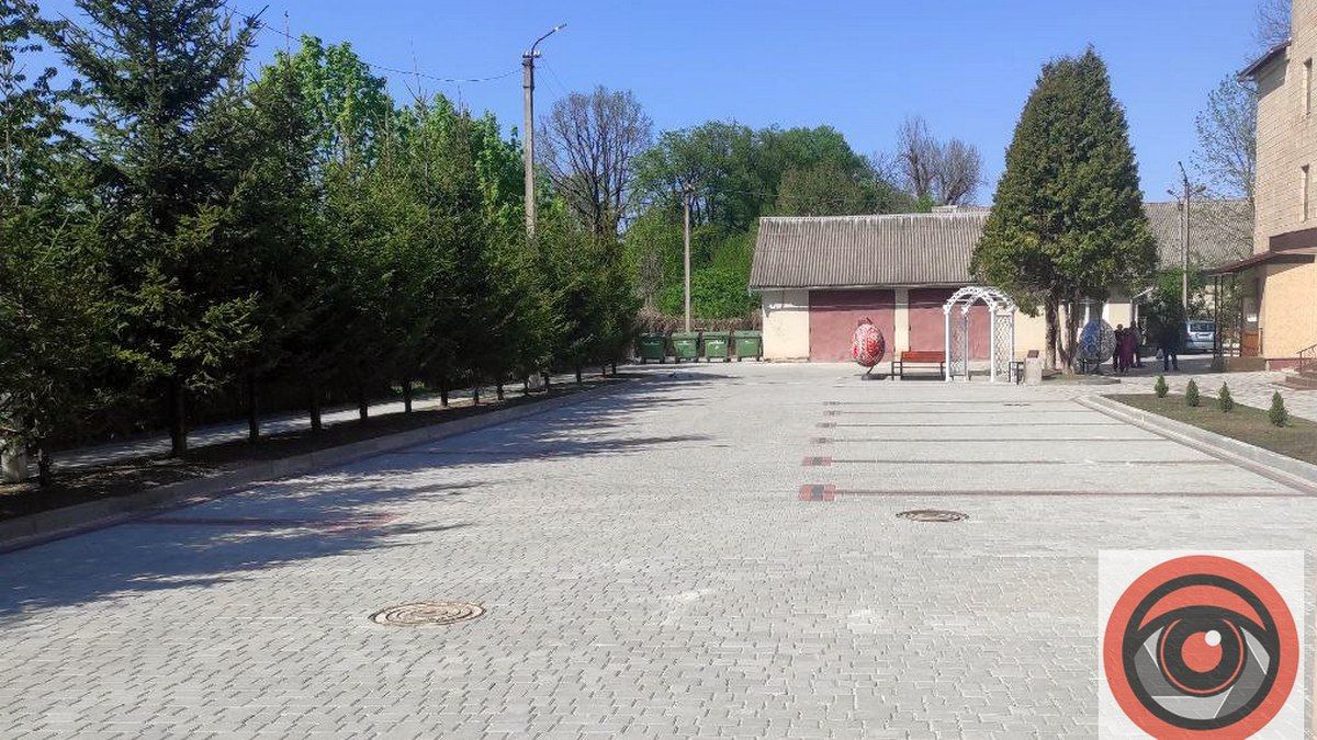 У Коломиї вимальовується ще один скверик 3