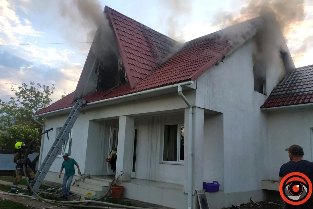 По області - 19 пожеж за добу. У с. Стрільче горів будинок 1