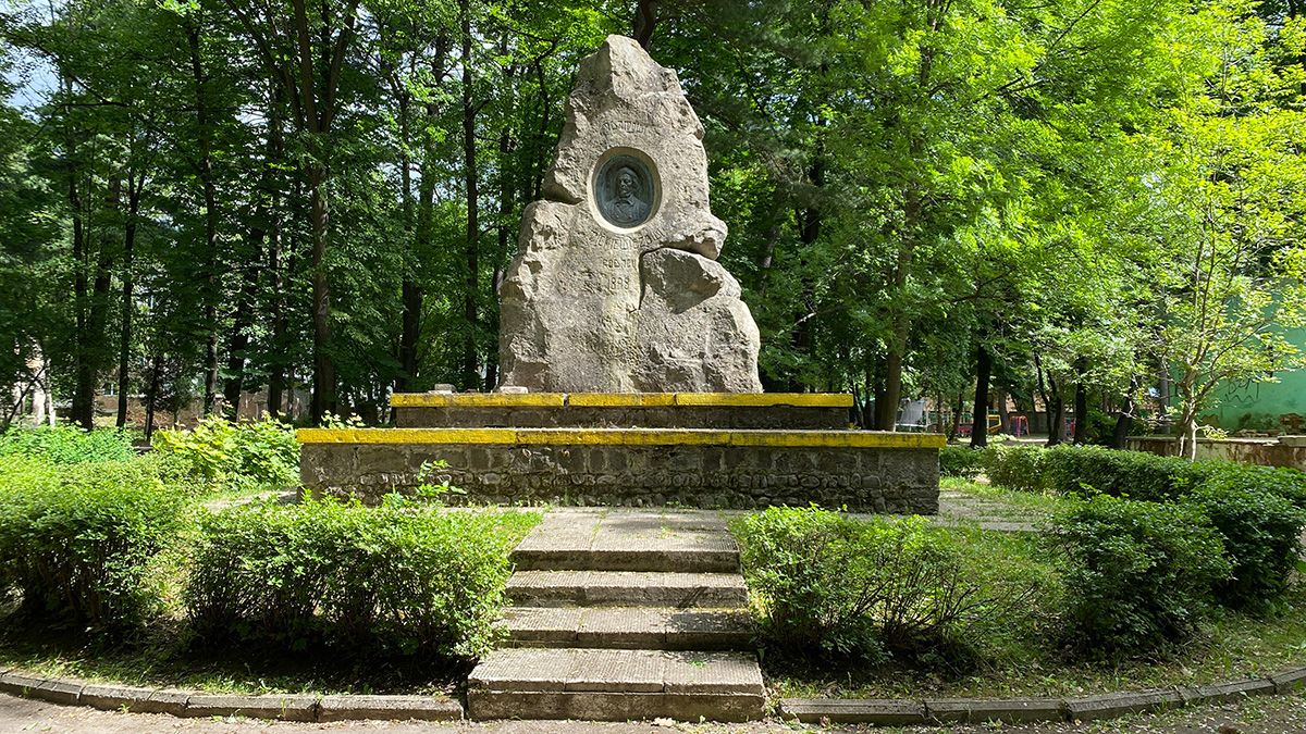 Коломийський міський парк ім. Трильовського сьогодні: втома 3