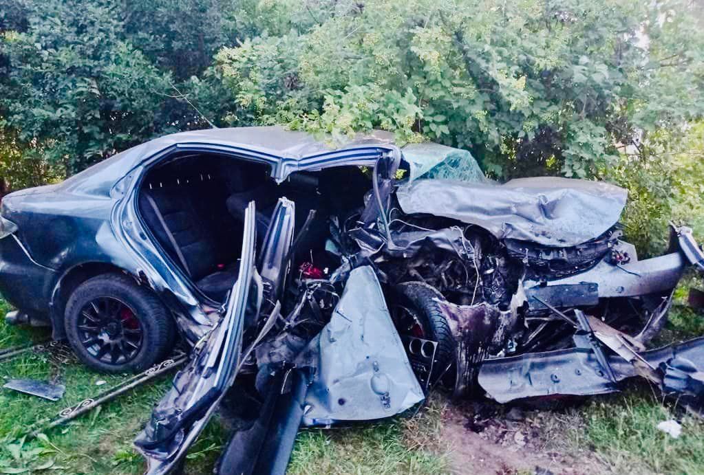 У ДТП на Прикарпатті загинуло двоє людей, ще троє - травмовані 2