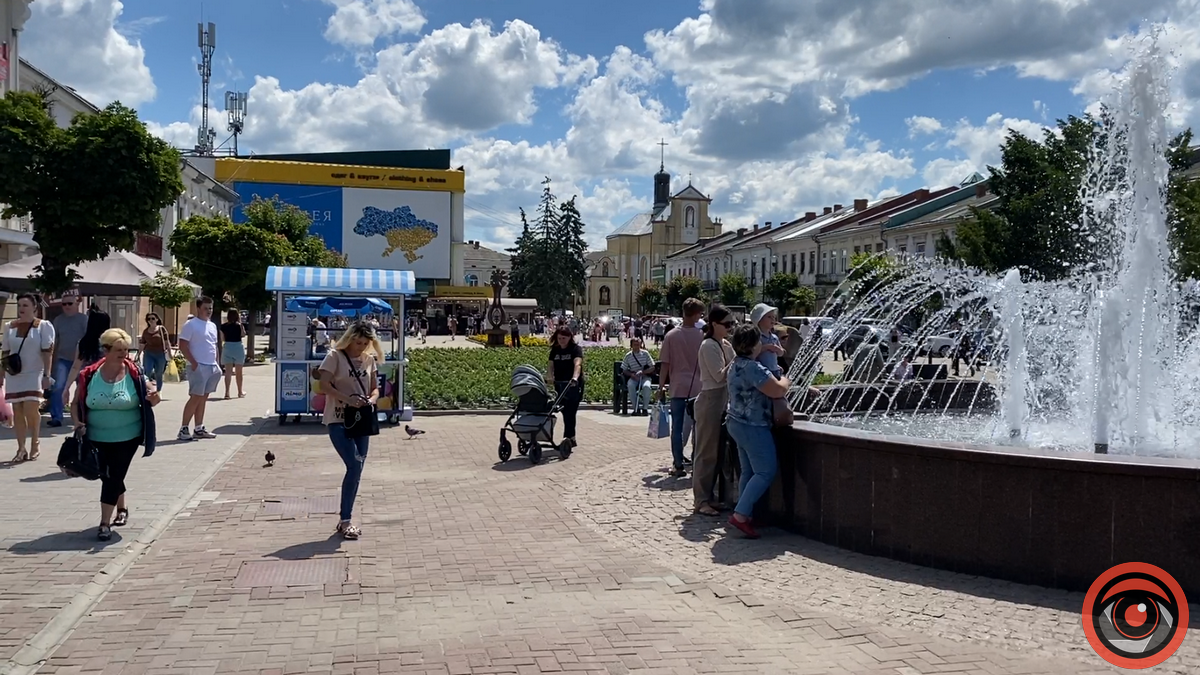 "Зелене покривало" і +35°C: де коломияни ховаються від спеки 3
