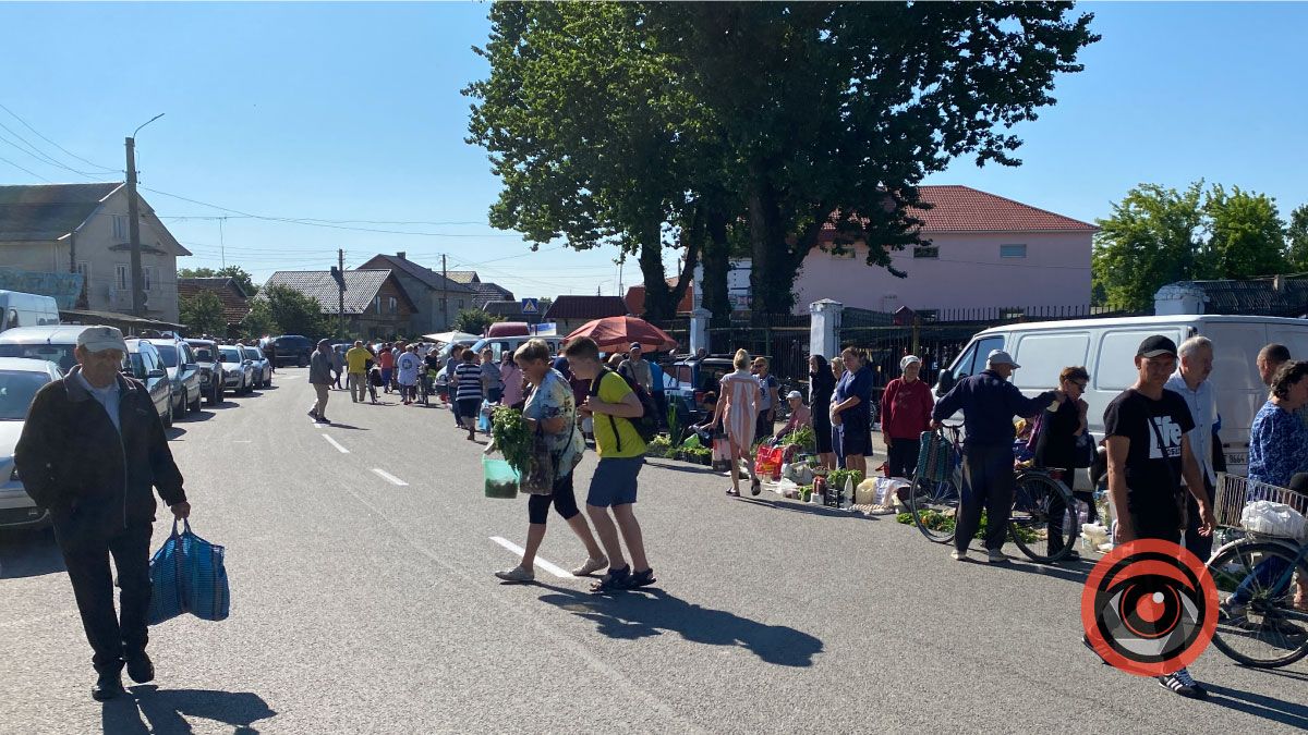 Коломийська Торговиця: мегамаркет просто неба 2