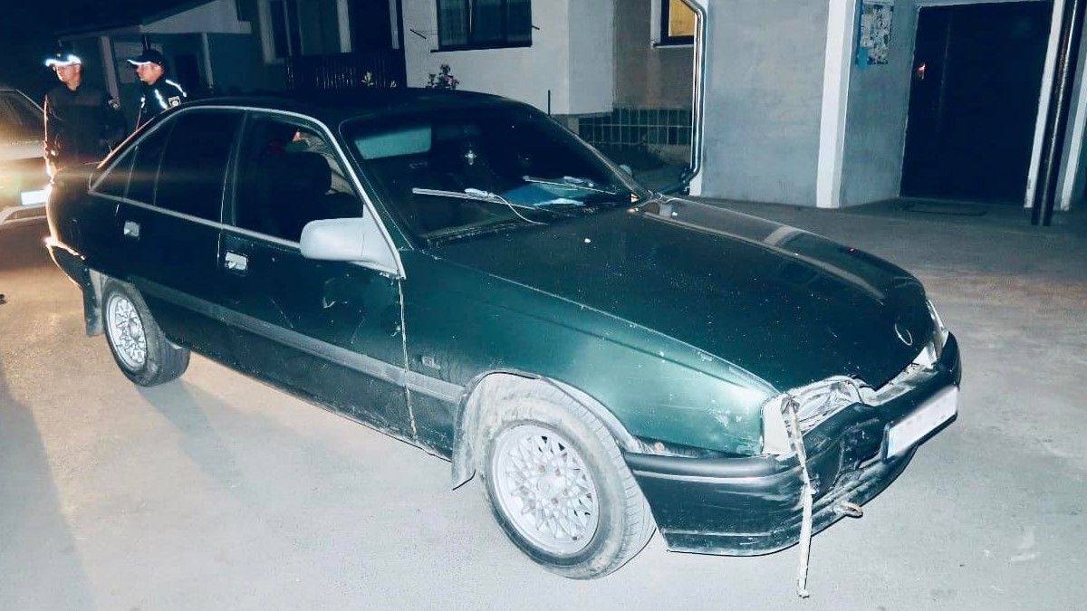 На краденій машині нетверезий коломиянин потрапив у ДТП