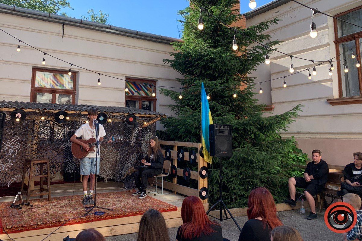 Де і як тепер "тусить" молодь у Коломиї. Фоторепортаж 3