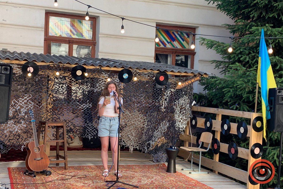 Де і як тепер "тусить" молодь у Коломиї. Фоторепортаж 2