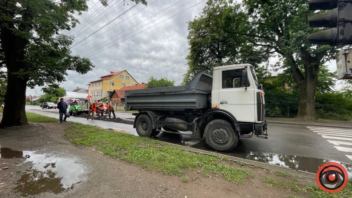 Обережно, ями! На вулиці Мазепи триває ремонт дороги 6