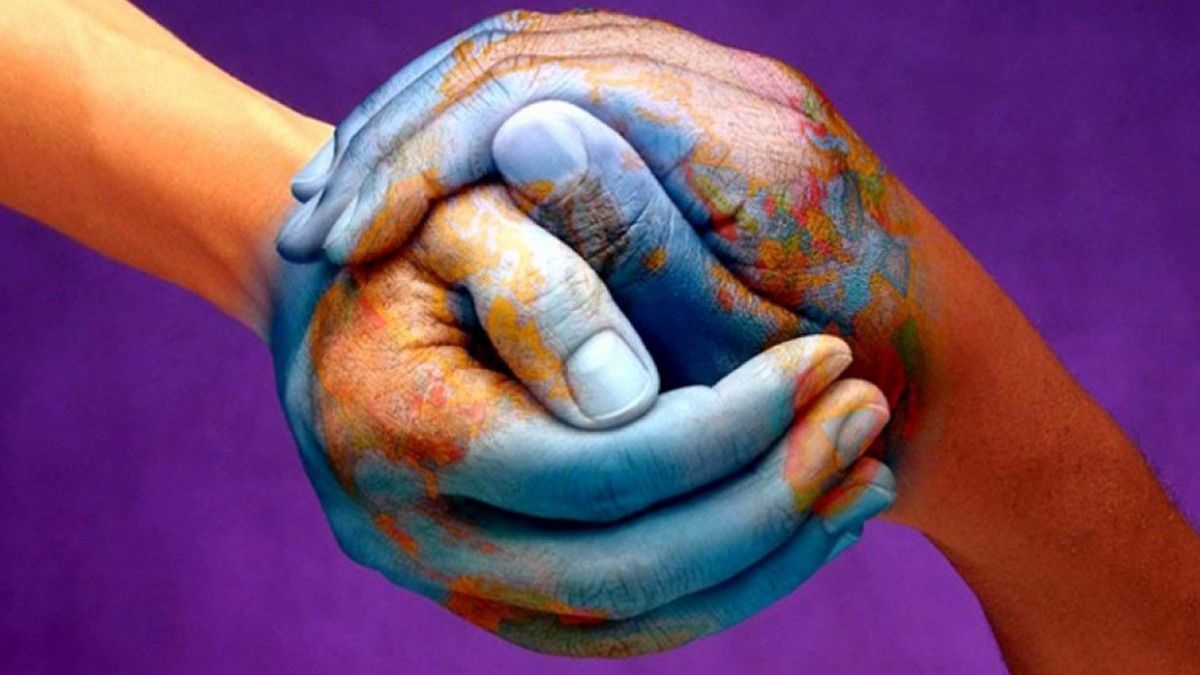 Миротворці, благодійники в мережі, інші свята і дати 15 липня