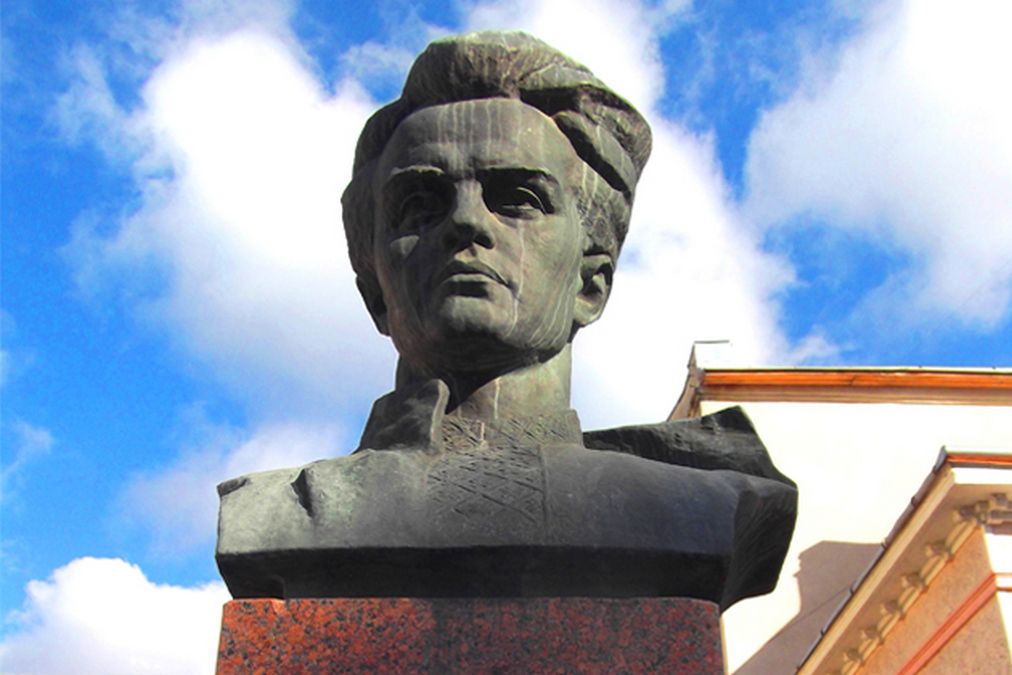 Мандруємо Прикарпаттям: П'ядики - село з гонором й історією 11