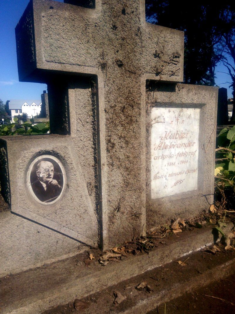 Могилу відомого фотографа Олександра Кіблера несподівано віднайшли на Монастирку 5