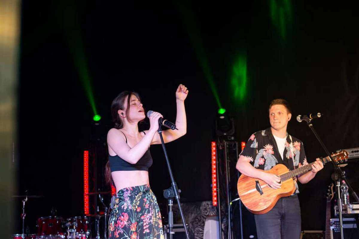 Благодійний концерт в коломийському "Соколі" зібрав 46 тис грн 6