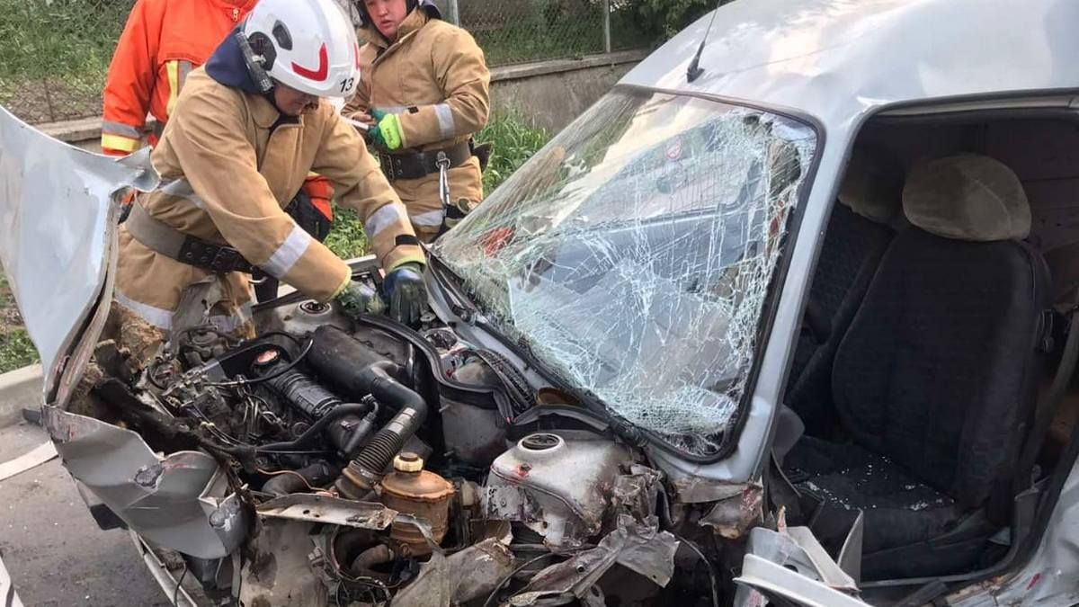 У Городенці зітнулися дві автівки