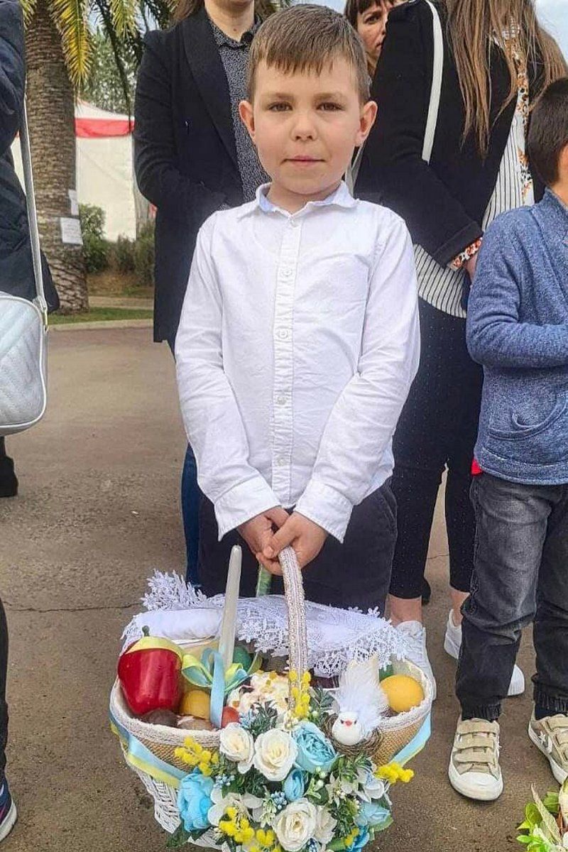 На Прикарпатті розшукують маму-переселенку з дитиною 2