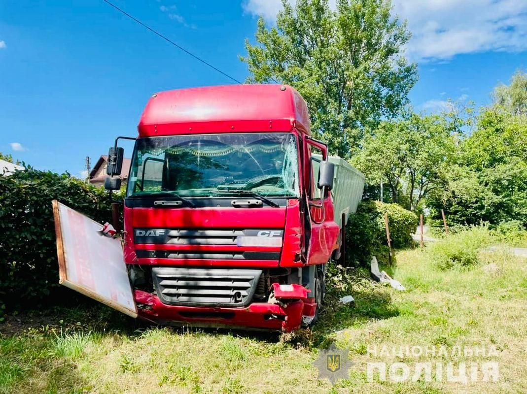 Мешканець Коломийщини на фурі протаранив легковик 1