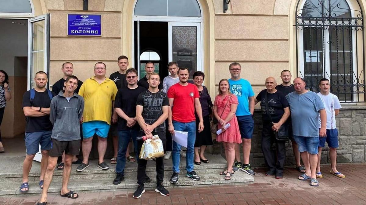 До Коломиї прибула гумдопомога з Чехії для переселенців