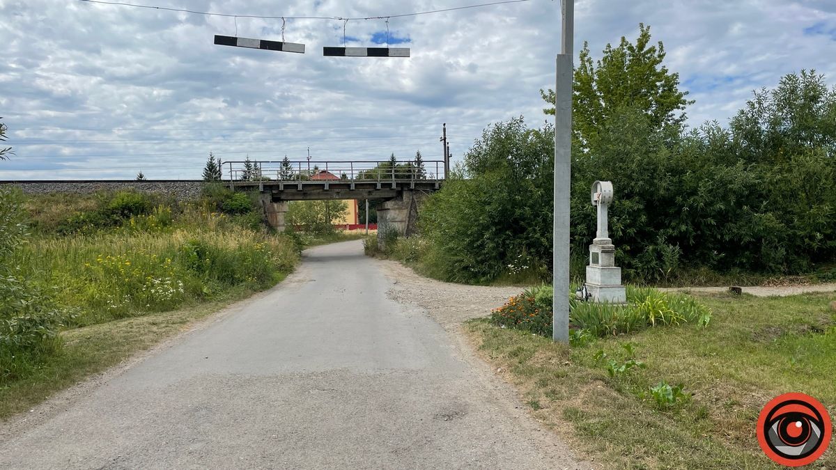 Мандруємо Прикарпаттям: П'ядики - село з гонором й історією 4