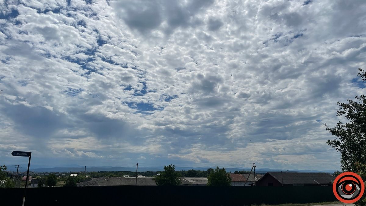 Мандруємо Прикарпаттям: П'ядики - село з гонором й історією 6