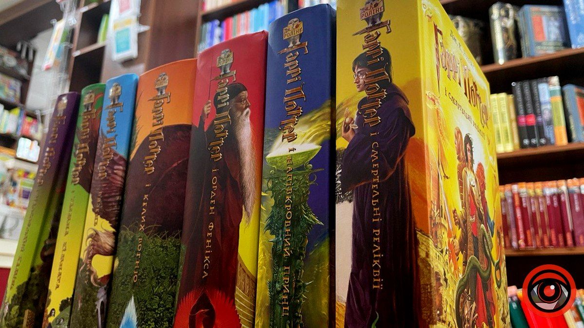 У Коломиї збирають українські книги для звільнених міст та сіл