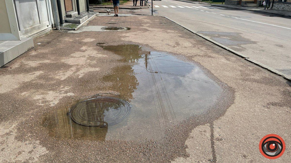 Калюжі в Коломиї: як виглядає місто після дощу. Фоторепортаж 10