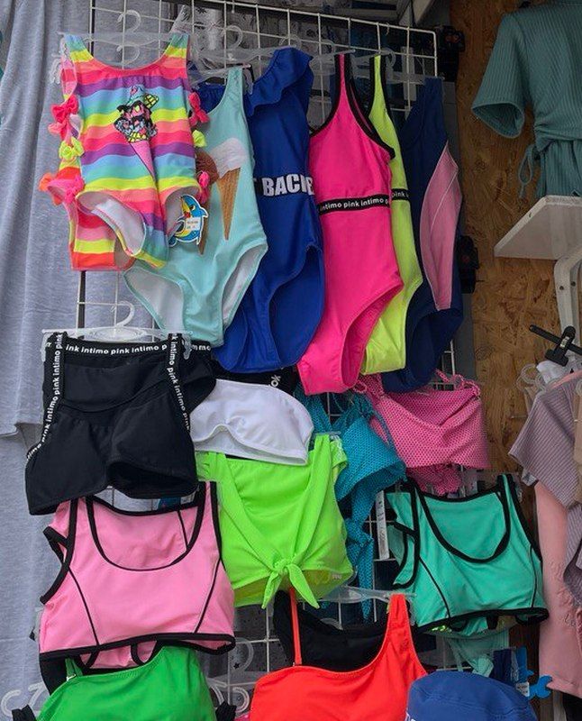 Маст-хев літа: де та скільки коштує купальник у Коломиї 9