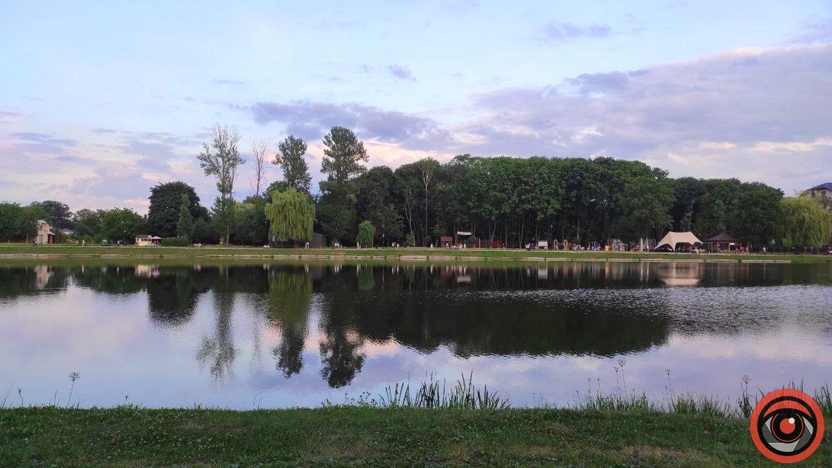 На міському озері в Коломиї буде ще 4 комерційні місця. Але це ще не все 1