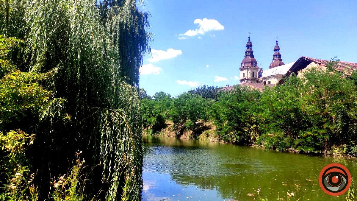 Відпочинок поруч: бароковий Гвіздецький костел в очікуванні дива 4