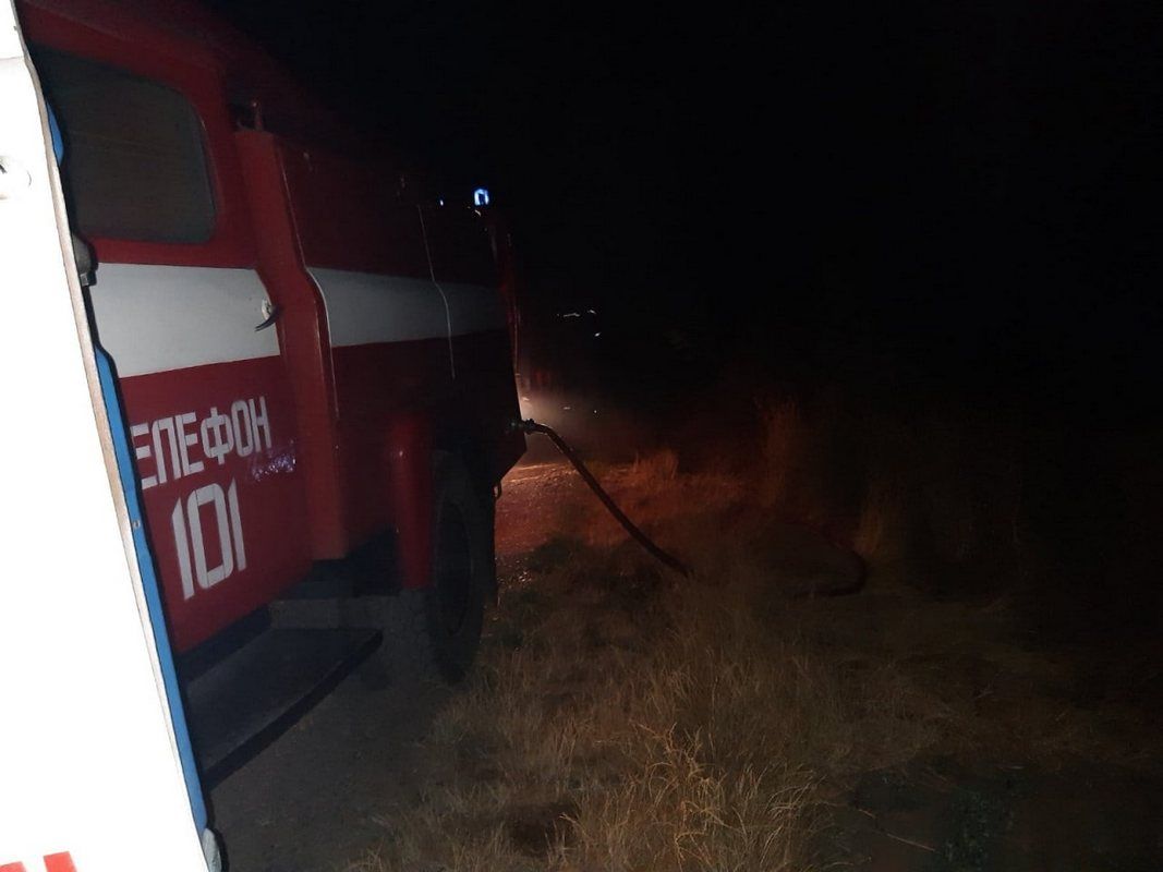 Посеред ночі на Коломийщині зайнявся будинок 3