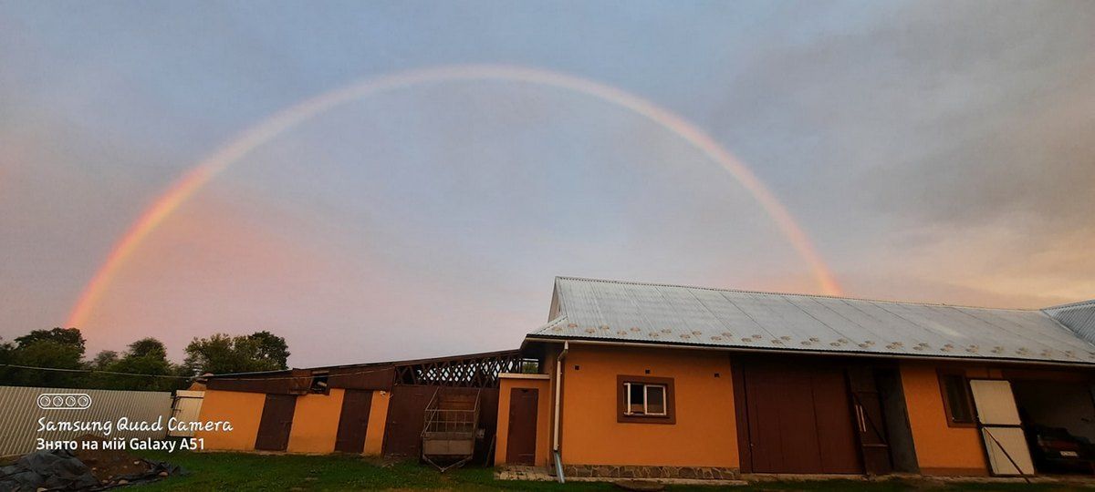 Веселка над Коломиєю, як арка перемоги 2