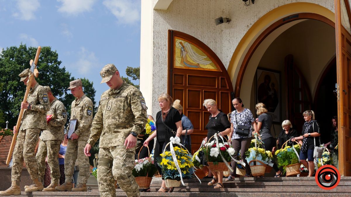 Коломия провела в останню путь Героя Михайла Козака | Фоторепортаж 13