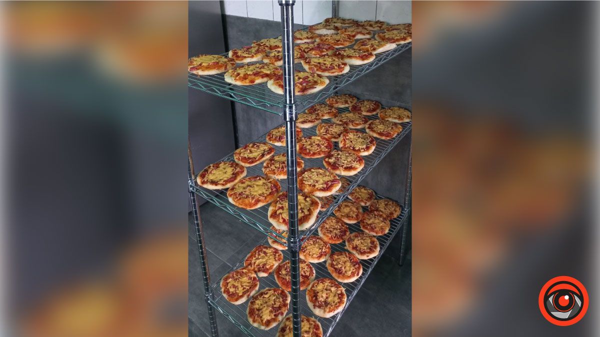 Як педагогині на випічку для ЗСУ використали понад тонну борошна | інтерв'ю 2