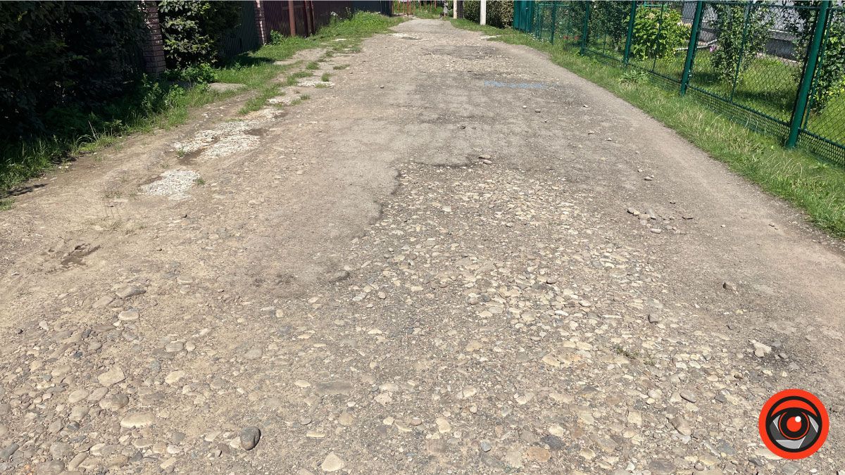 Дивіться, діти, під ноги: відсутня дорога до дитячого садочка 9