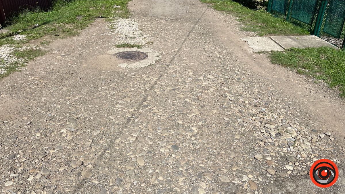 Дивіться, діти, під ноги: відсутня дорога до дитячого садочка 8