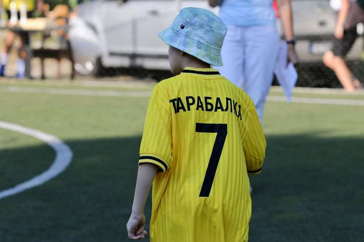 Син та побратими Степана Тарабалки зіграли у турнірі з міні-футболу 4