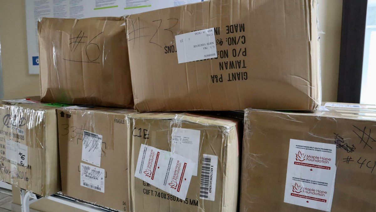 Допомога з Канади для коломийських лікарень 2