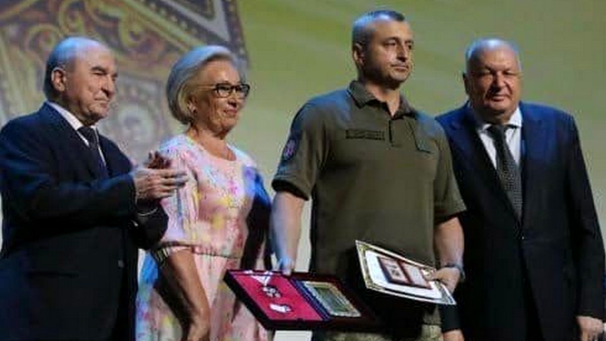 Коломийський лікар отримав орден Святого Пантелеймона 1