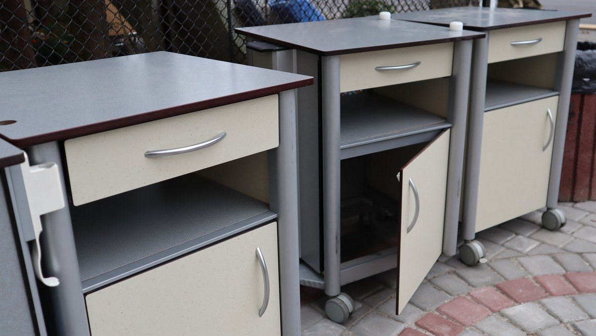 Німеччина передала на Коломию нові меблі 3