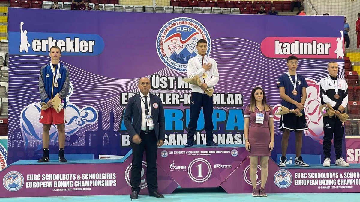 Богдан Тимчук здобув срібло на Чемпіонаті Європи з боксу 1