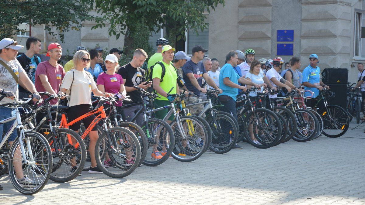 10 км = понад 226 тис для ЗСУ | відбувся велозаїзд рятувальників області 5