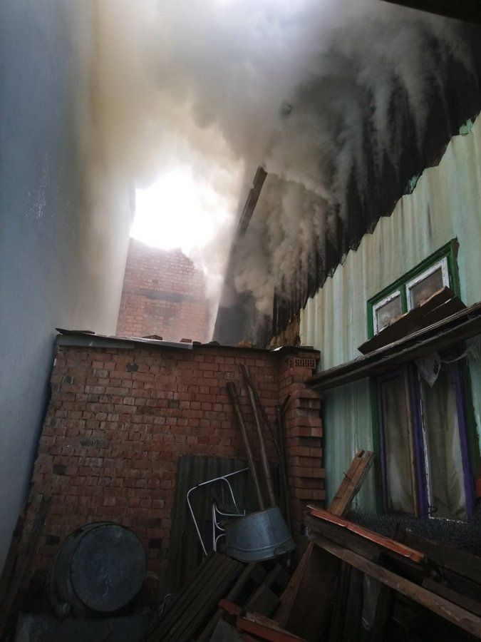 У Снятині загорівся житловий будинок 4