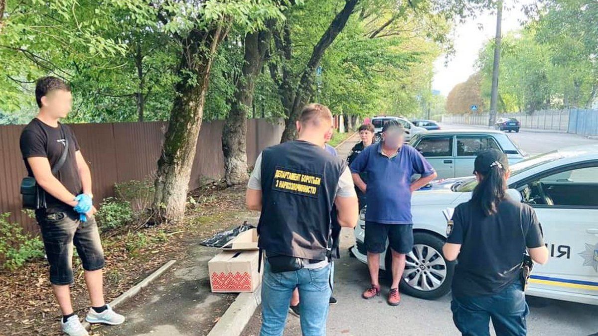 Наркотиків на мільйон вилучили на Прикарпатті всього за тиждень