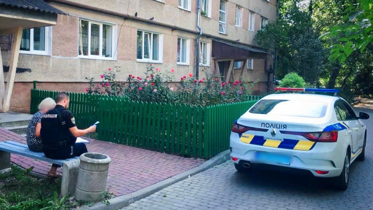 Наніс ножове поранення жінці та доньці і втік | поліцейські спіймали чоловіка 2