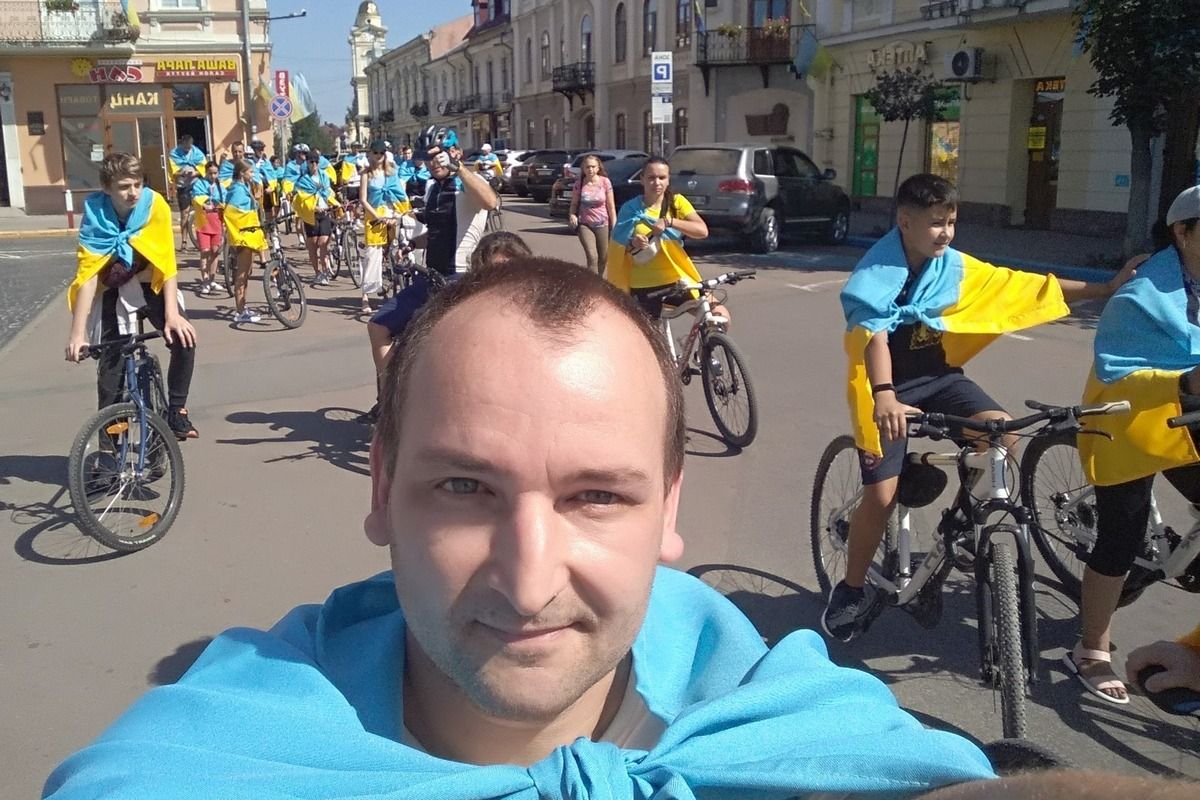 Благодійний жовто-блакитний заїзд відбувся в Коломиї 1